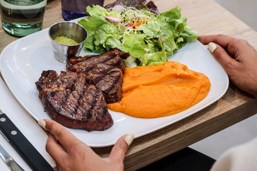 Les plats du midi de La Table de John à Saint-André sur orne