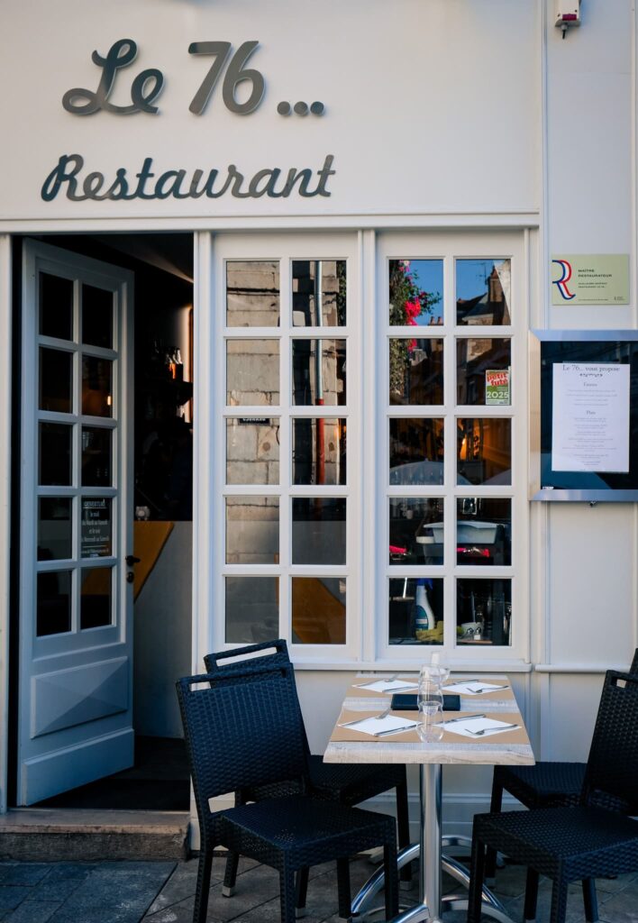 Terrasse du restaurant le 76 à Besançon