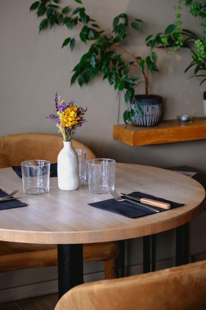 Table et décoration intérieur chez Le Petit Atelier à Besançon