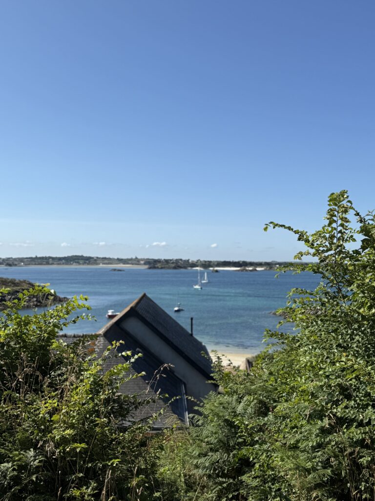La vue du restaurant Le Resto d'en Batz à l'Île de Batz