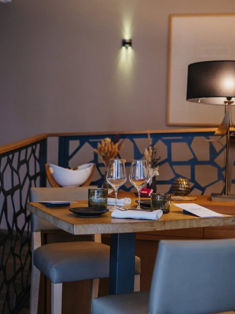 Restaurant de type cuisine française à Tarbes, près de Pau.