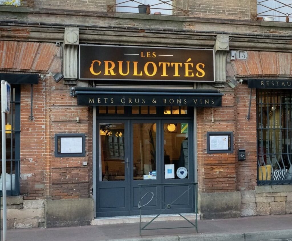 La façade du restaurant les crulottés à Toulouse
