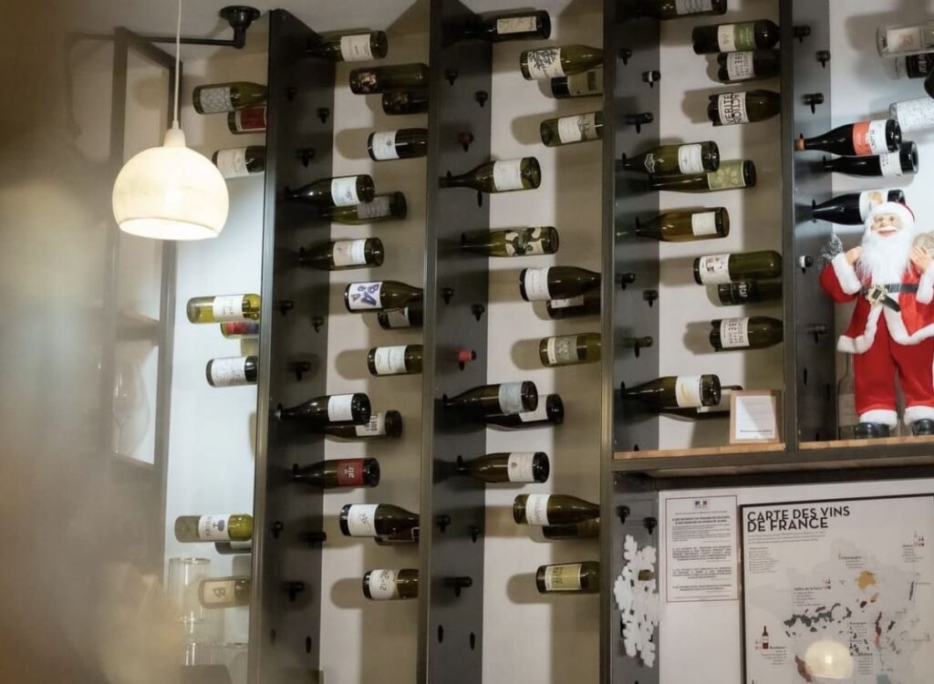 Bouteille de vin les crulottés à Toulouse