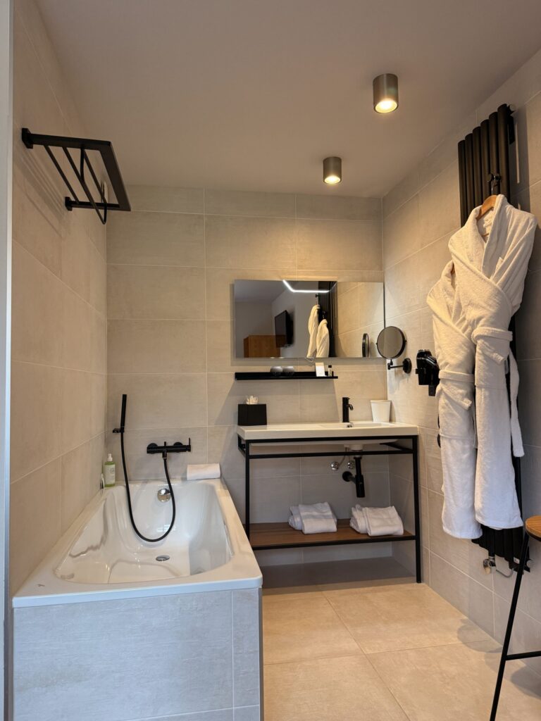 Salle de bain de L'Ouvrée à Savigny-les-Beaune