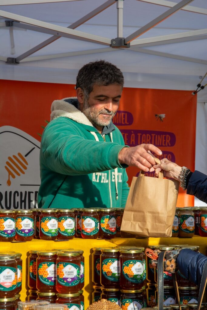 Les Ruchers de la Courcelle présents aux marchés des producteurs