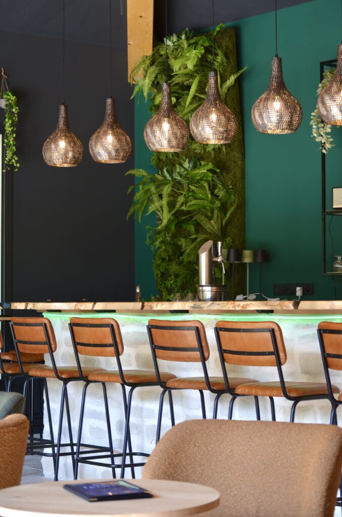 Le bar 415 du restaurant Le Mas de L'Échason