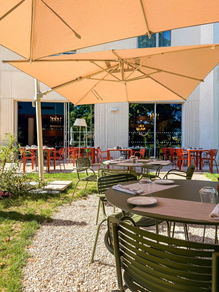 Terrasse du Monaka à Beaune