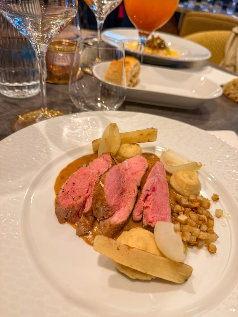 Plat de Viande au National à Dijon