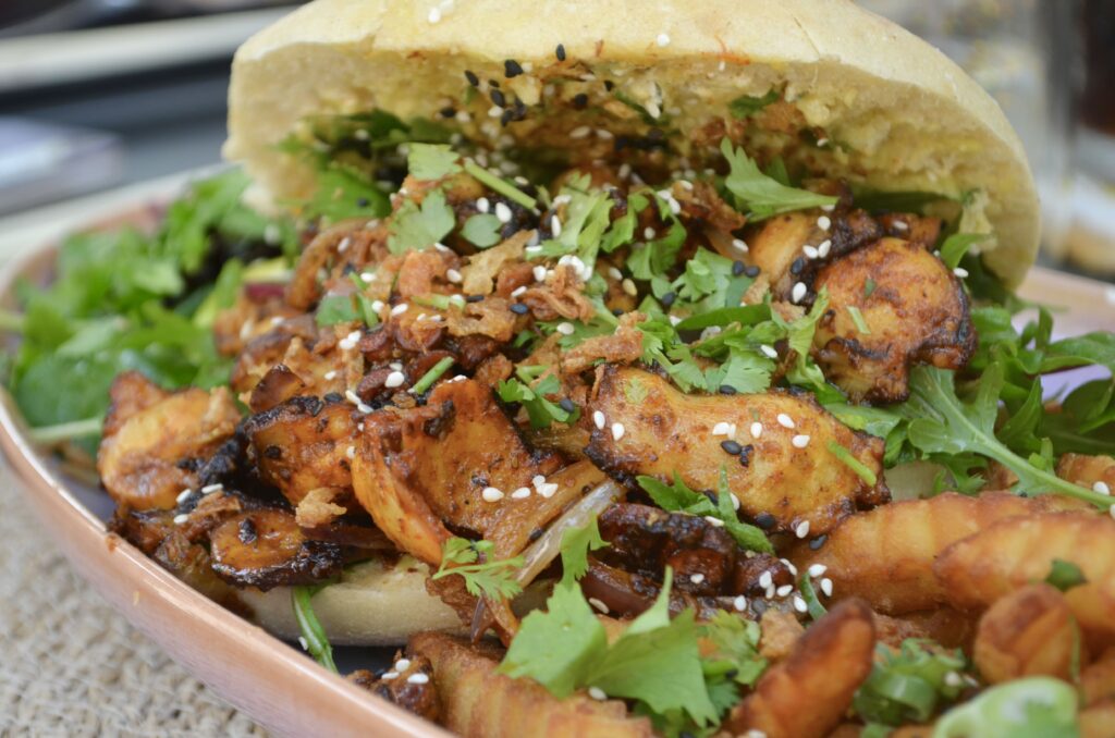 Burger de poulpe du restaurant Oiseau à Avignon