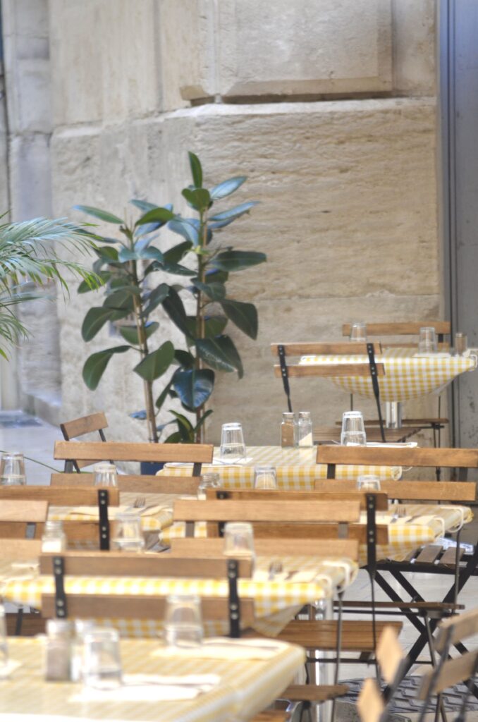 La terrasse du restaurant Le Petit Comptoir à Avignon