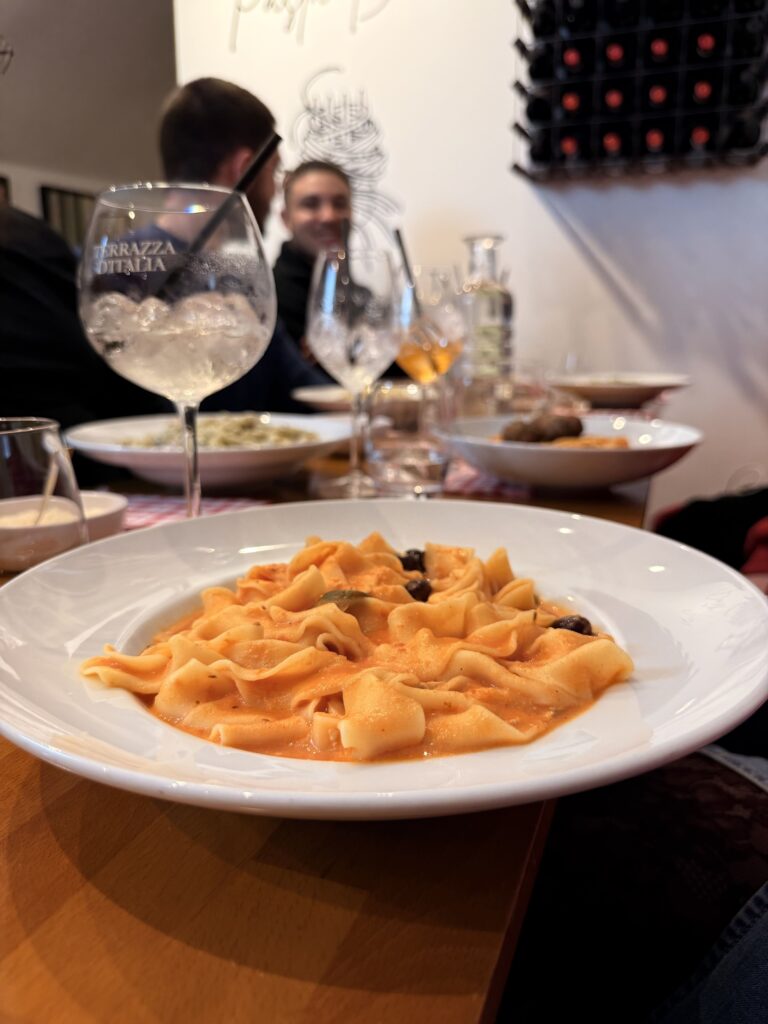 Pâtes arrabiata de chez Piu Pasta