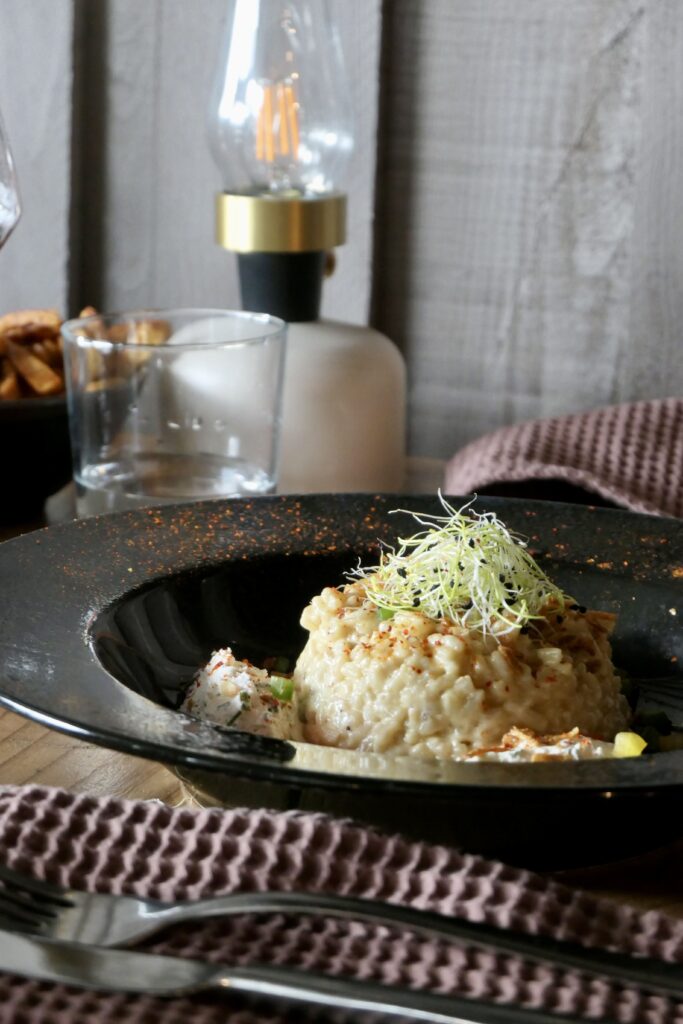 Risotto aux cèpes et son espuma végétal du restaurant Le Recoin à Arès.