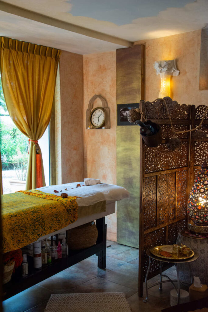 La salle de massage à Aliette beauté et Em'massages à Panazol