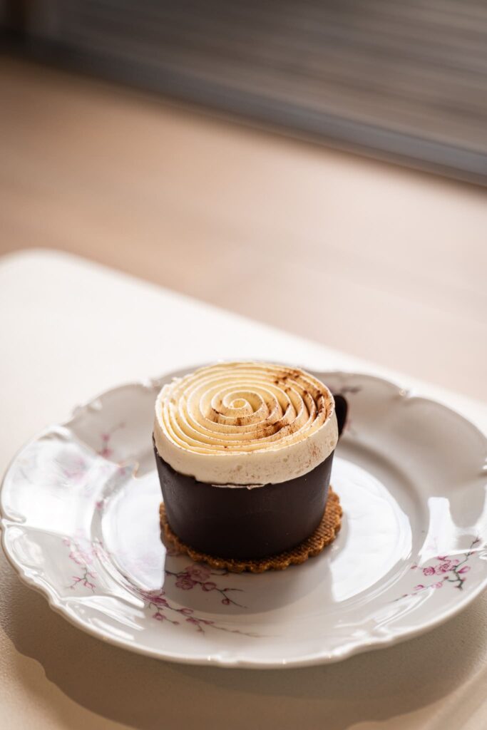 Une pâtisserie de La Cabane des Gourmand.e.s à Angers