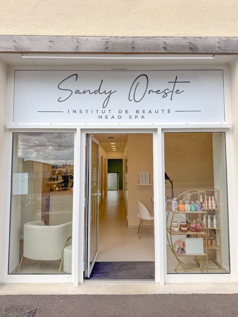 Facade du So Institut à Fontaine-Francaise