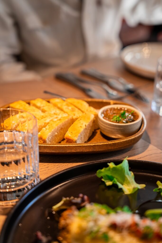 Tapenade d’olives noires à partager à Pastia Mia à Saint-Malo