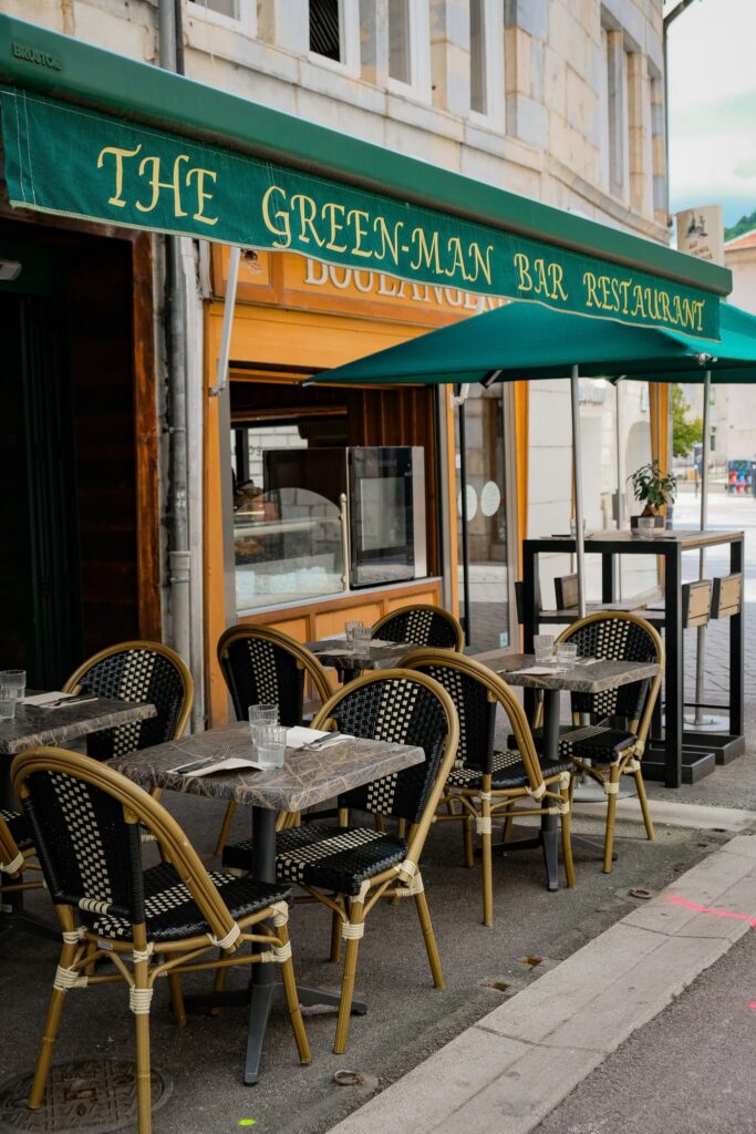 Terrasse du restaurant The Green Man à Besançon