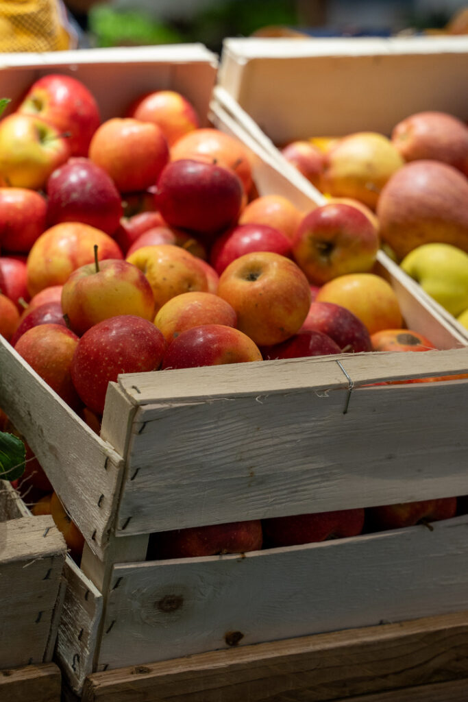 Le P'tit Champ propose une large sélection de fruits et légumes de saison