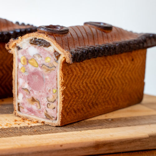 La spécialité des Délices du Renard est le pâté-croûte