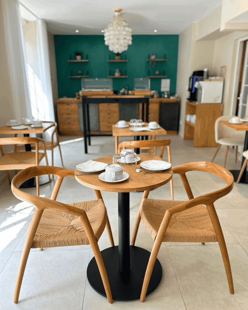 La salle du petit déjeuner de Barnea