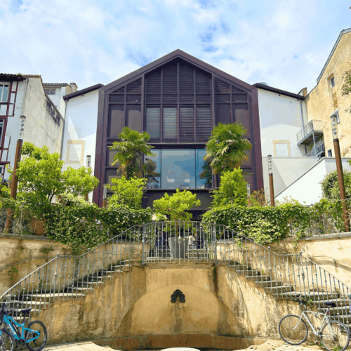 La devanture de Basa