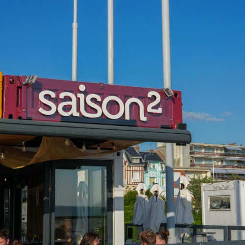 Une terrasse du restaurant Saison 2 au Havre