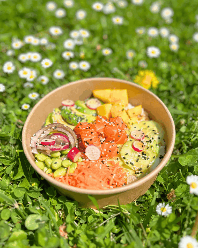 Un poké saumon de Get a Bowl