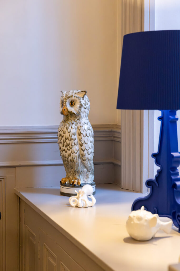 La décoration du Hibou Bistro Grec à Perpignan