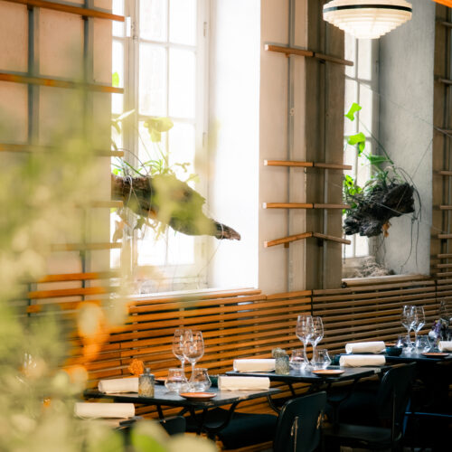 La salle hôtel particulier dans le Marais