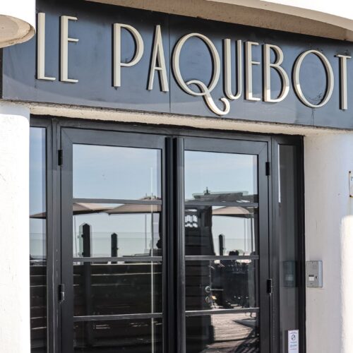 Devanture Le Paquebot à Villerville