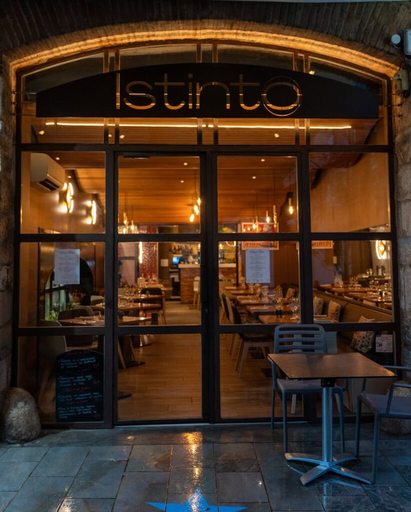 La devanture de Istinto à Thuir