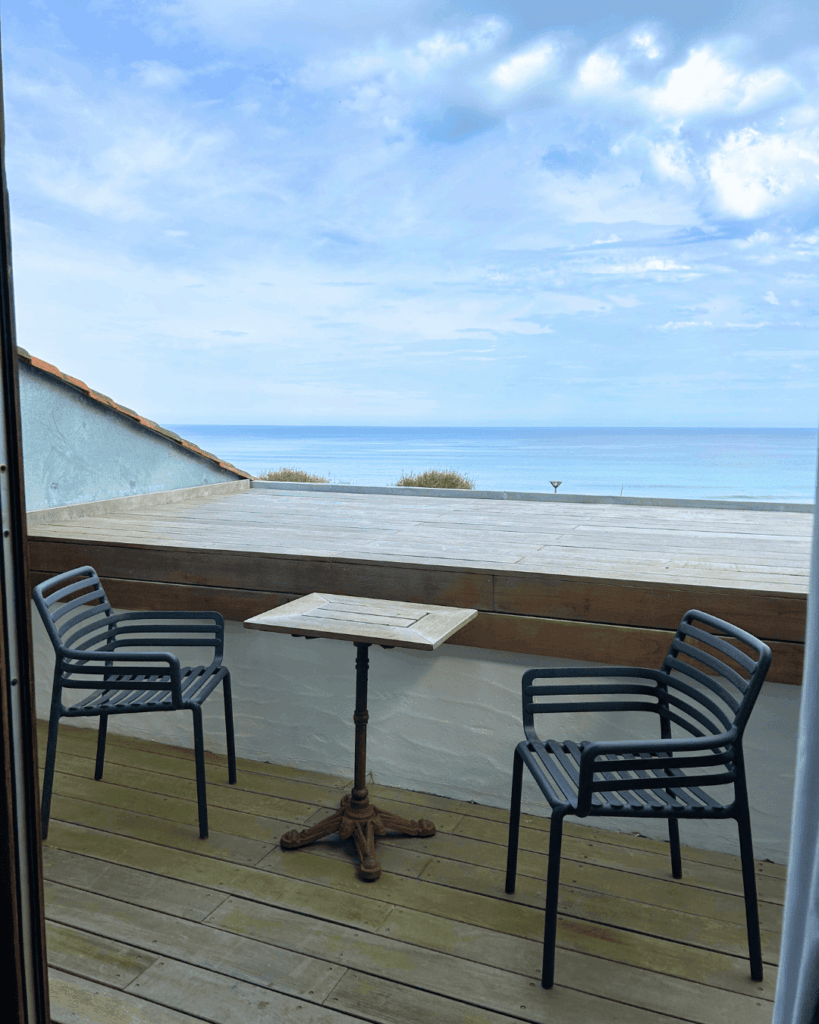 Une terrasse vue sur mer de Maison Tamarin