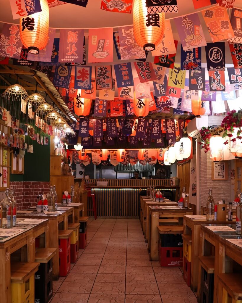 La salle de Tokyo Menya à Perpignan