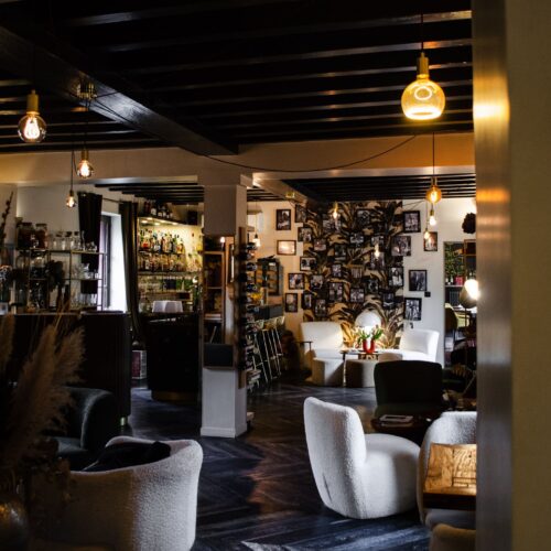 La salle et la décoration du restaurant Asperatus à Esvres