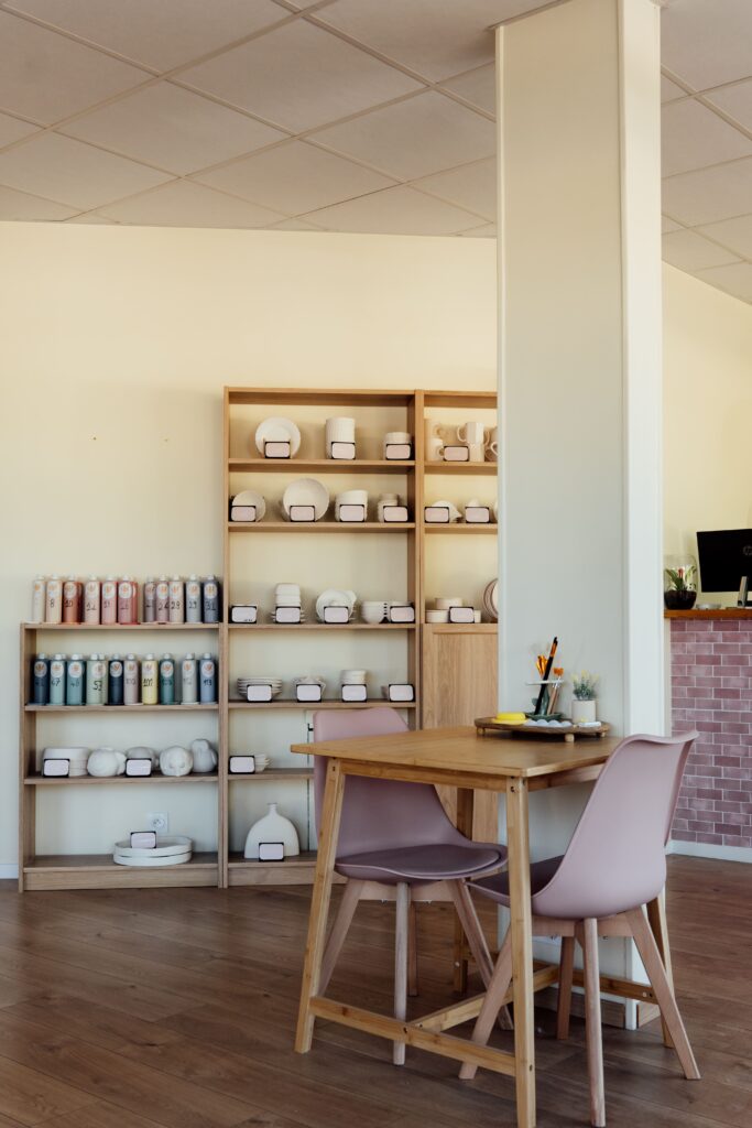 L'intérieur de l'Atelier des Cigales aux Angles