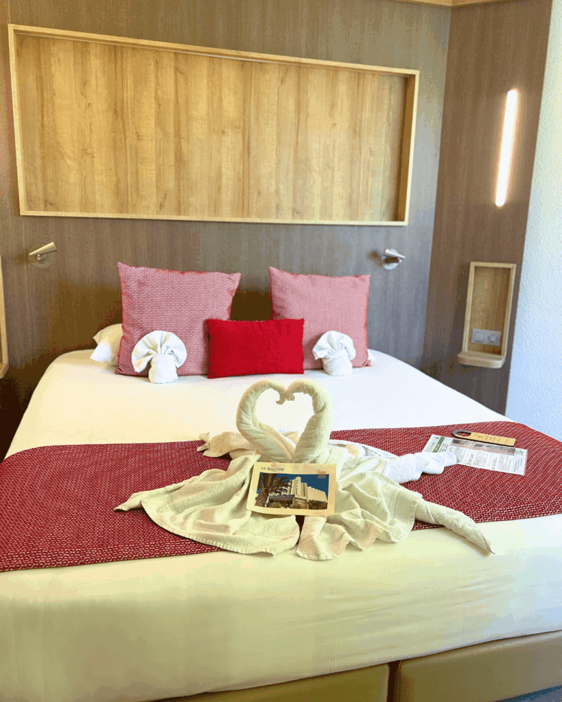 chambre de l'hotel le bayonne a bayonne