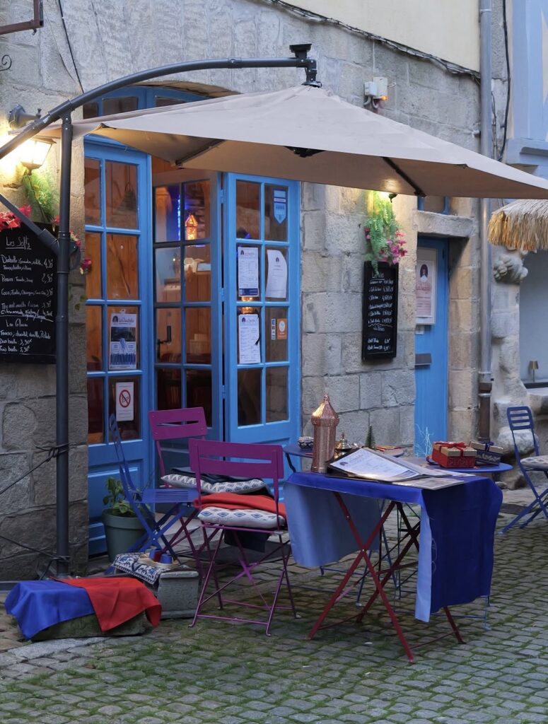 devanture de la chechyia à quimper