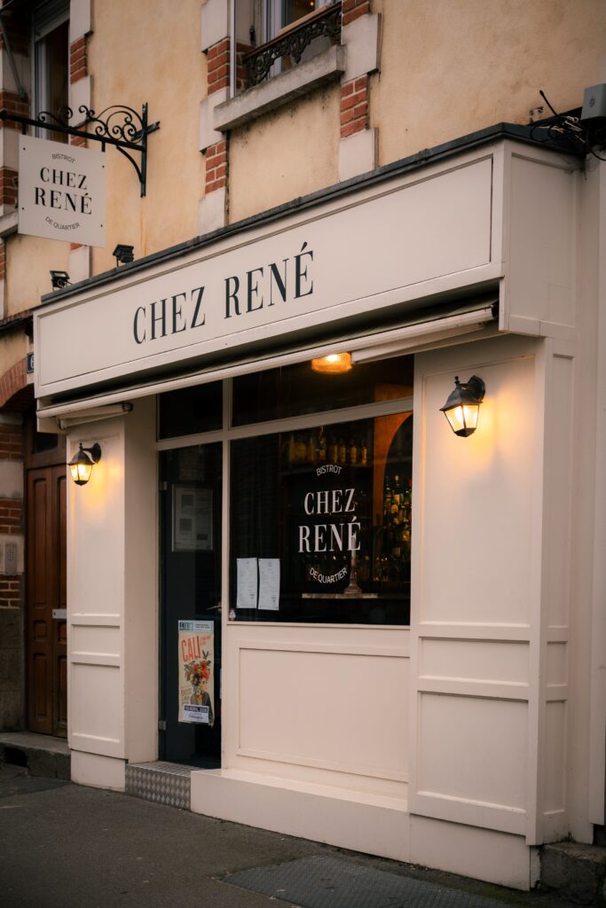 La devanture du restaurant Chez René, à Rennes.