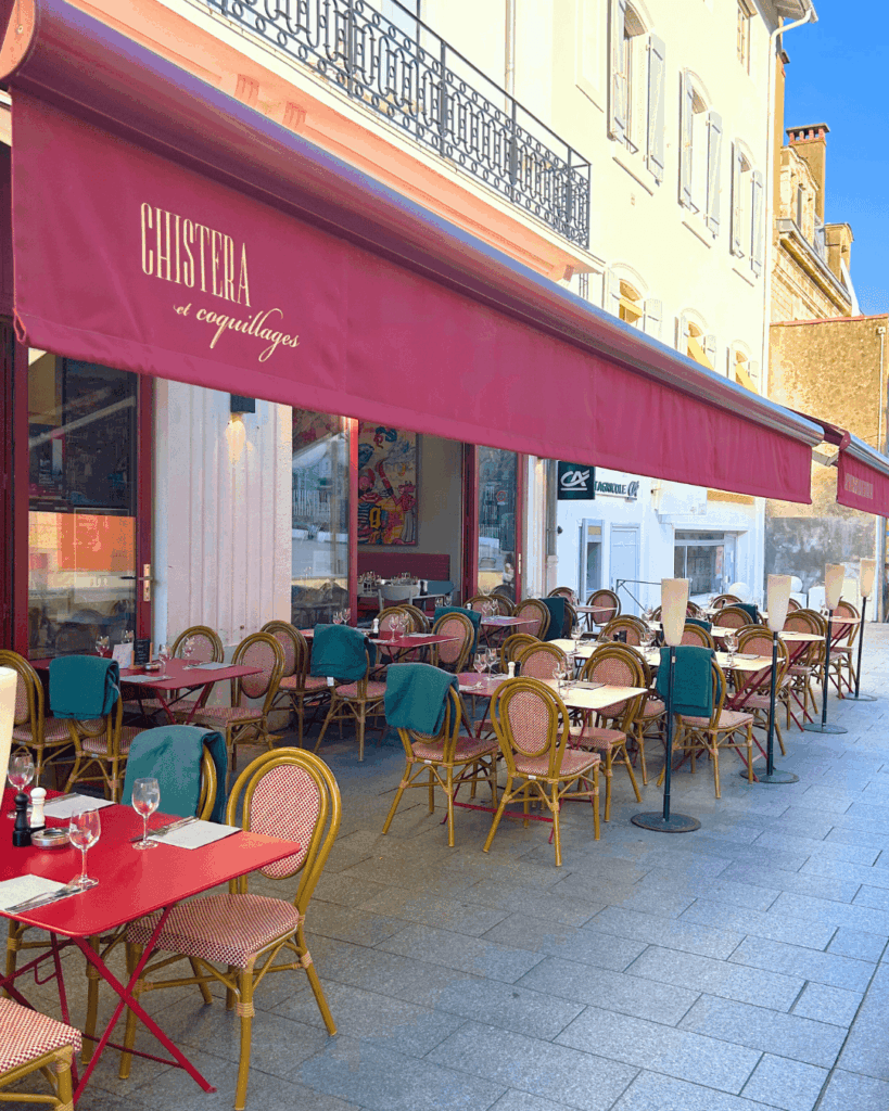 exterieur de chistera et coquillages à biarritz