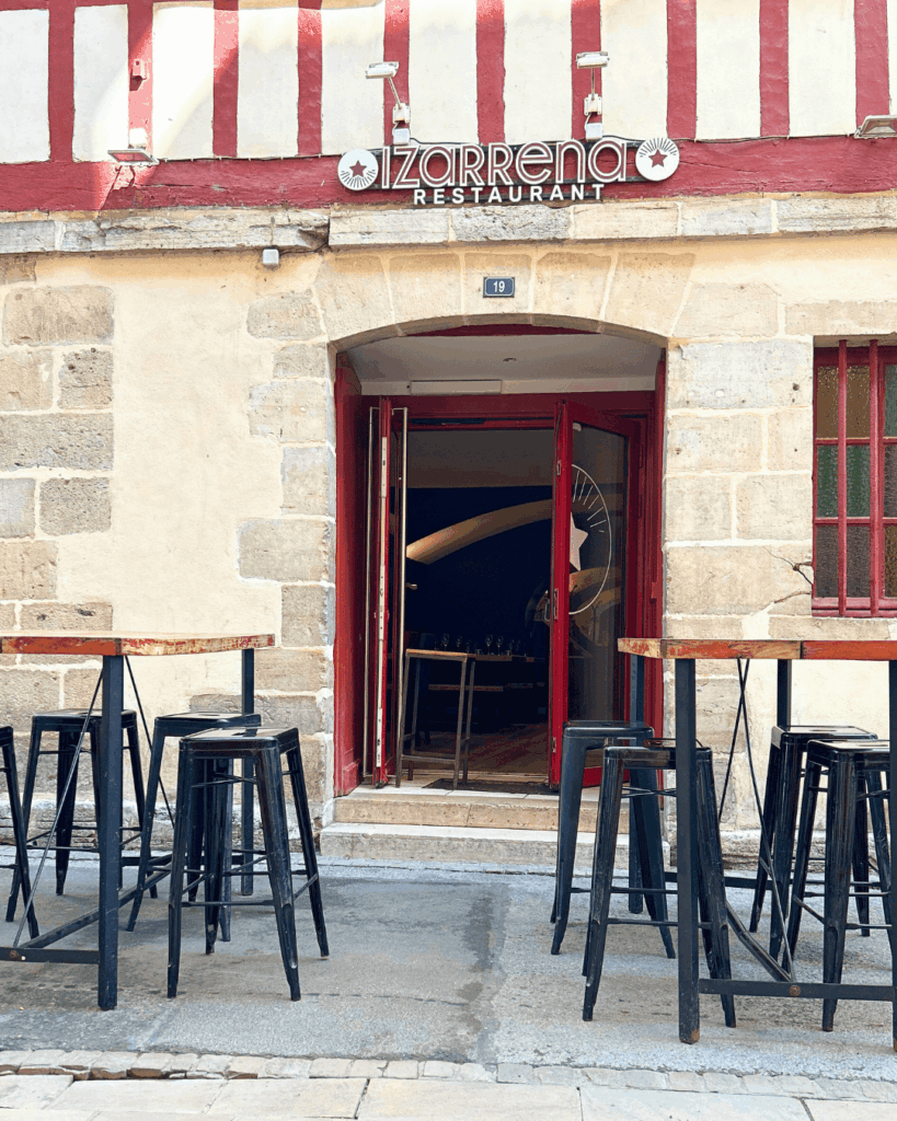 exterieur d'izarrena à bayonne
