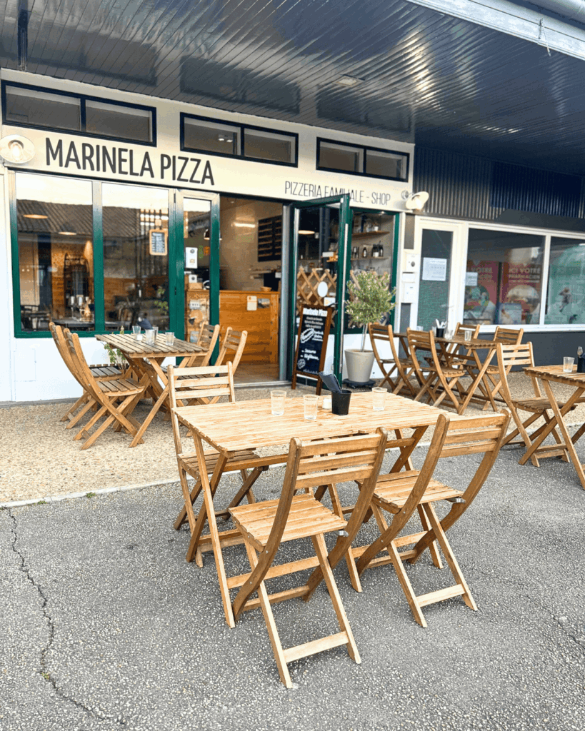 exterieur de marinela pizza à ciboure