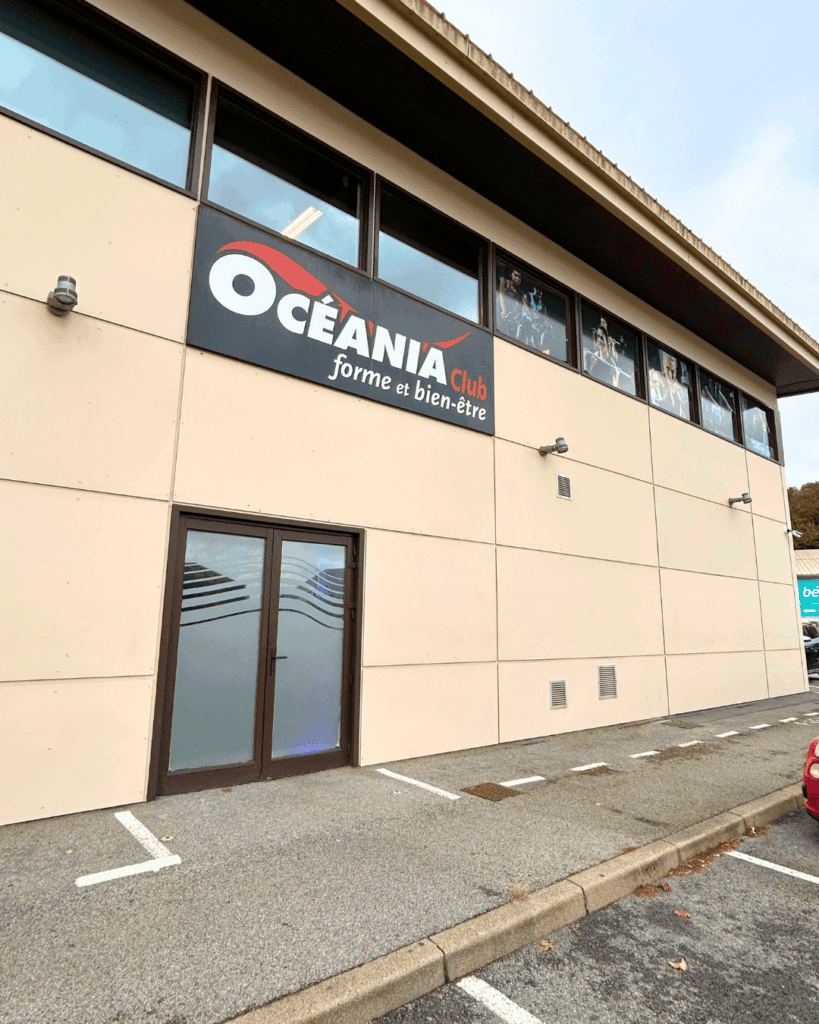 exterieur d'oceania club à bayonne