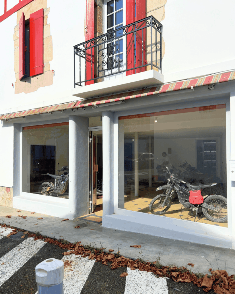 exterieur de rideelek à saint pee sur nivelle