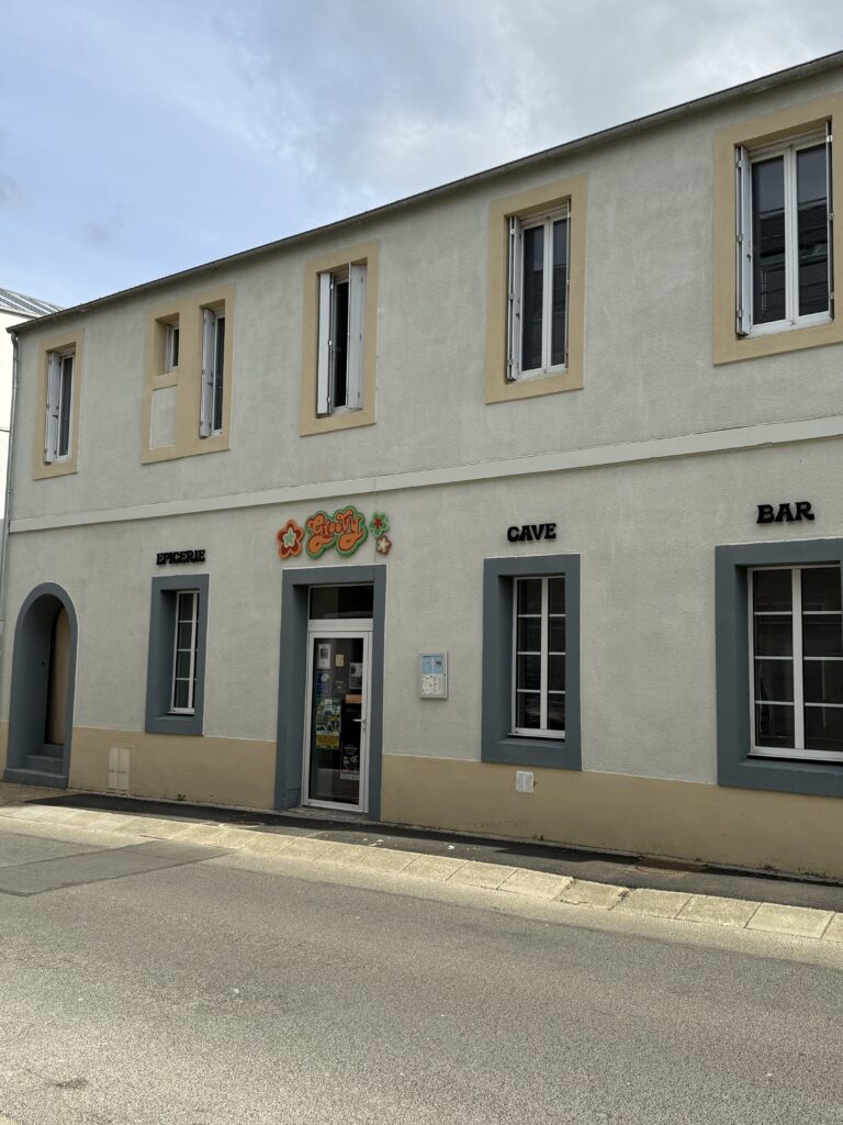 La devanture de Groovy à Gouesnou