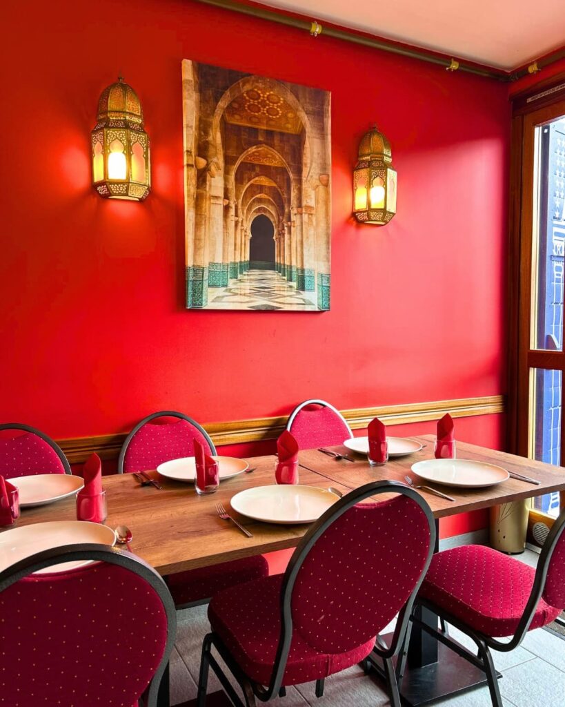 interieur d'al mounia à biarritz