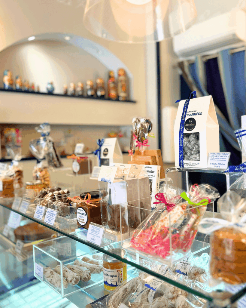 interieur d'artigarrede à saint jean de luz