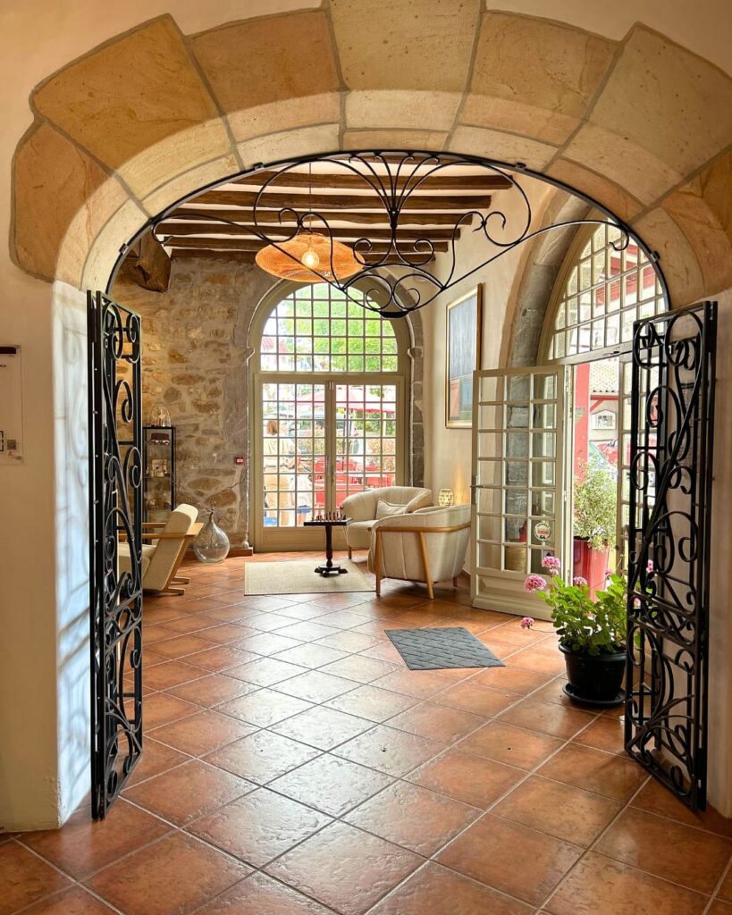 interieur de maison oppoca à ainhoa