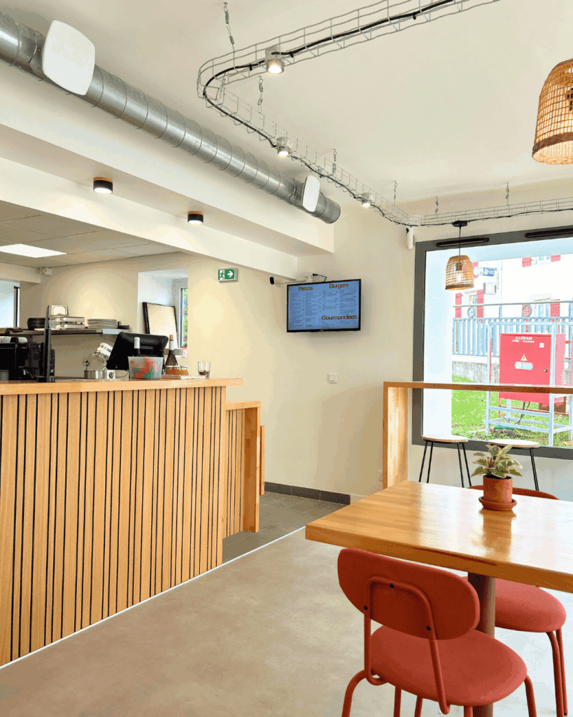 interieur de pizza labia à villefranque