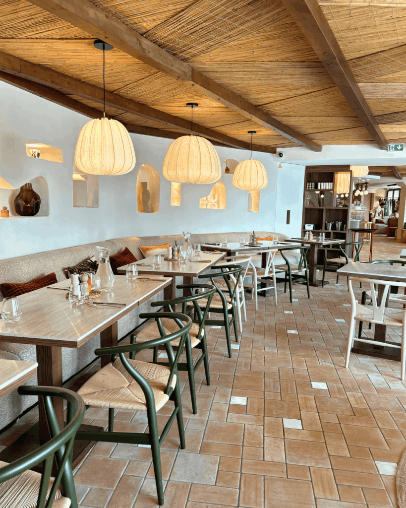 interieur du roc seven à biarritz