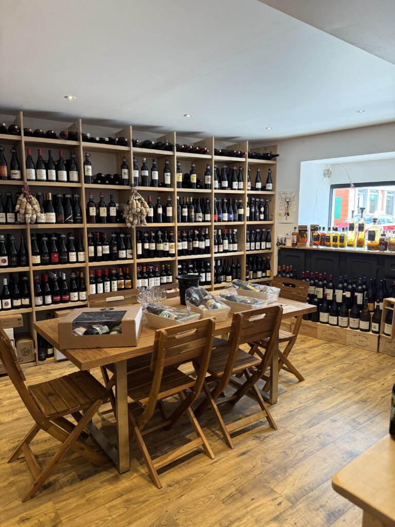 L'intérieur de la Cave du Coin